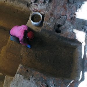 Why is the chancel grave thought to be Yeardley?