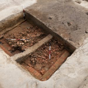 Rubble layer in excavation unit