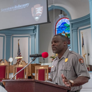 Deputy Superintendent of Colonial National Park Steve Williams welcomes community members