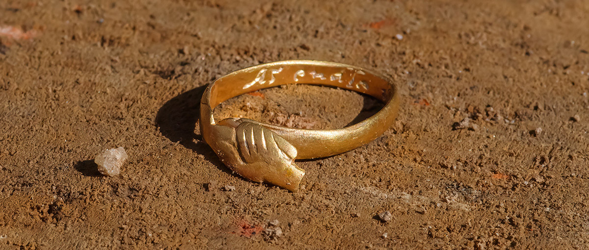 Gold Poesy Ring