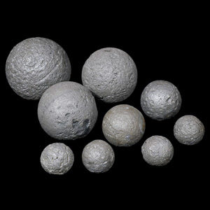 Round iron shot of various sizes