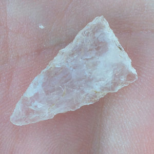 quartz projectile point