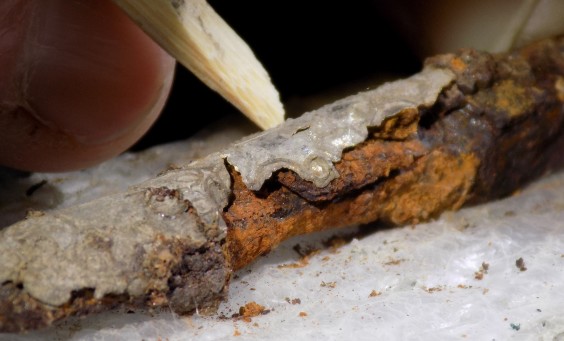 Knife blade undergoing conservation