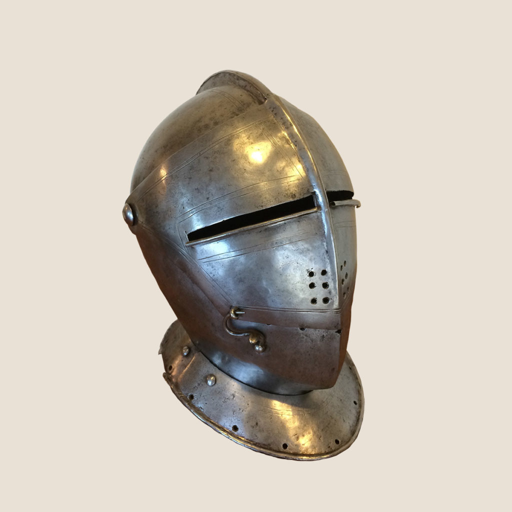 Surviving Parallel Close Helmet